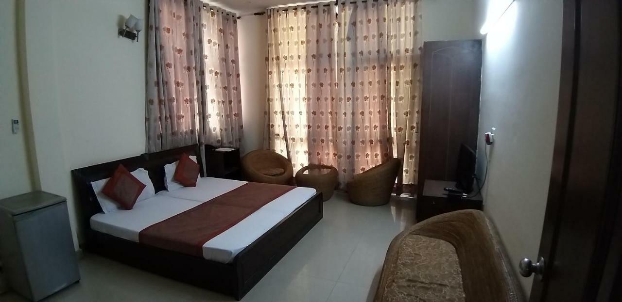Hotel Home Stay Dwarka Delhi  Luaran gambar